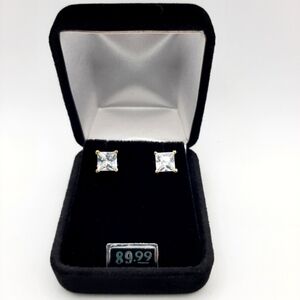 Princess Cut 1 ct Solitaire Diamante cz Studs Earrings gold plated New